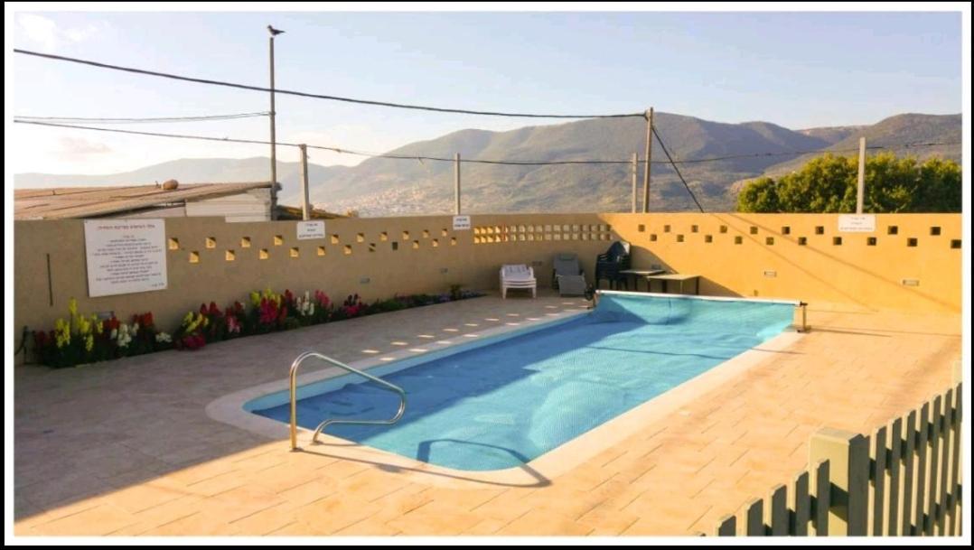 Apartamento בחצר של טובה Hazon Exterior foto